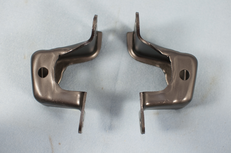 196570 ORIGINAL GM CHEVROLET IMPALA TALL V8 ENGINE STANDS / FRAME